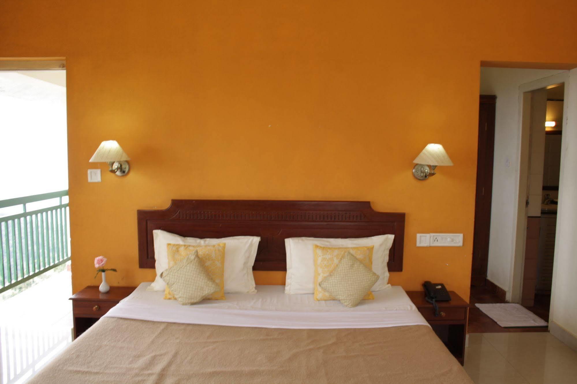 Ayur County Resort Chinnakanal Exterior foto
